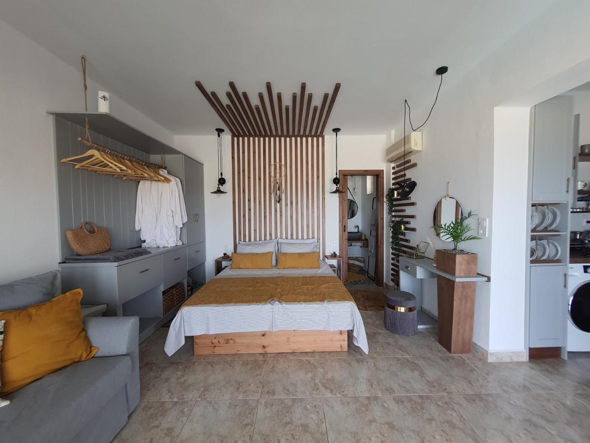 Tramonto Luxury Villa No2 - Breathtaking Sunset View Foinikion ภายนอก รูปภาพ