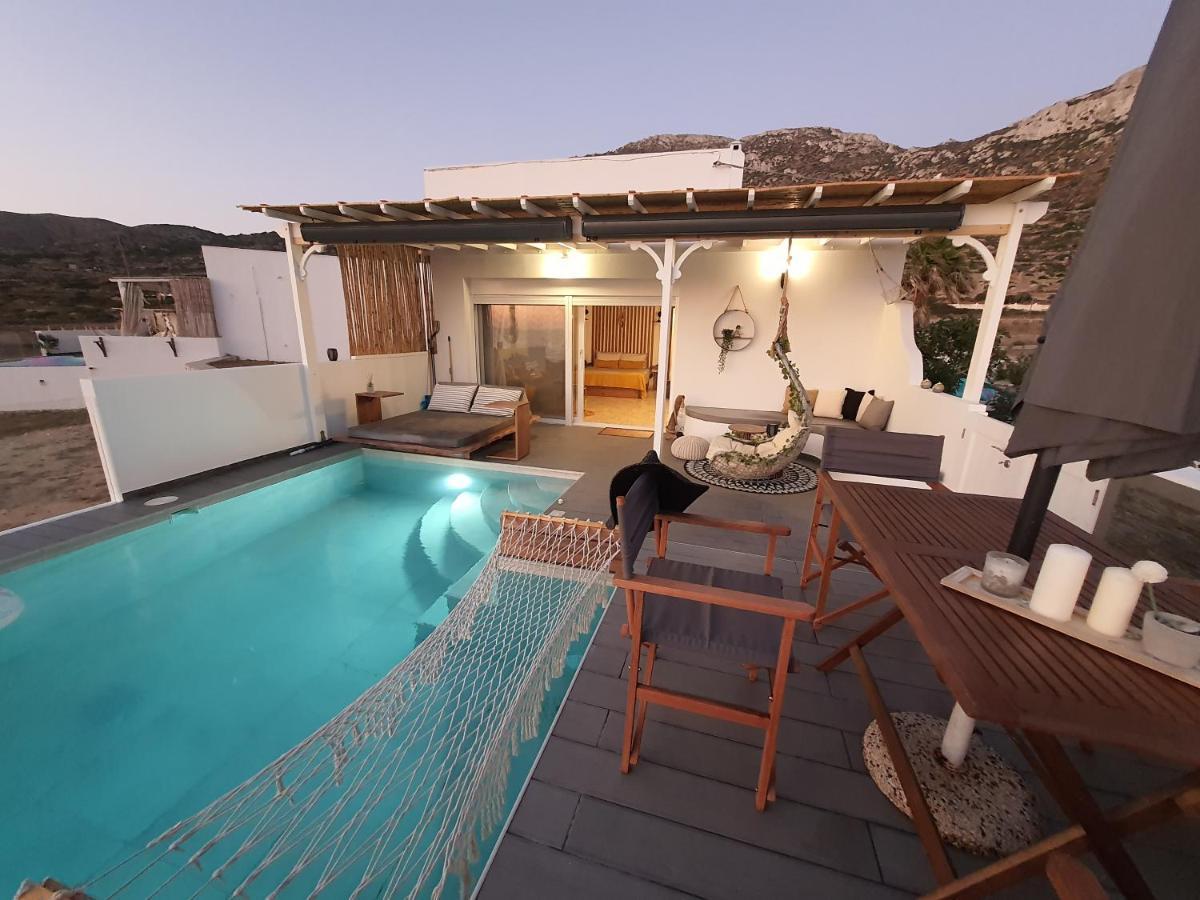 Tramonto Luxury Villa No2 - Breathtaking Sunset View Foinikion ภายนอก รูปภาพ